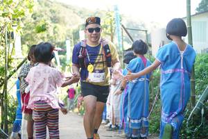 BIB: 1147
                            <button type="button" onclick="openModal(19035734)" class="btn btn-primary btn-sm float-right btn-popup" data-toggle="modal" data-target=".modal-high-quality">
                        <i class="fas fa-shopping-cart"></i> Add to Cart
                    </button>
                                            <button type="button" onclick="isThisMe(19035734, true)" class="btn btn-success btn-sm float-right btn-popup btn-isme hidden" data-toggle="tooltip" data-placement="bottom" title="นี่คือรูปของคุณใช่ไหม คลิกที่นี่เพื่อเอาเข้าอัลบั้ม">
                        <i class="fas fa-plus"></i> Add to album
                    </button>
                    <button type="button" onclick="isThisMe(19035734, false)" class="btn btn-warning btn-sm float-right btn-popup btn-isnotme hidden">
                        <i class="fas fa-ban"></i> Remove from album
                    </button>